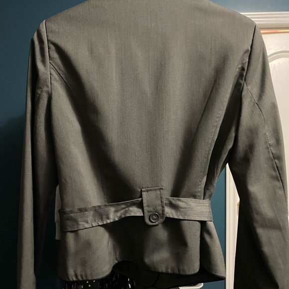 Women’s grey blazer. Suzy Shier. - Picture 3 of 4